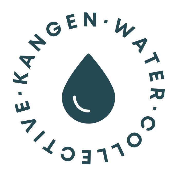 A minimalist logo with a water droplet and the text 'Aqua Cleaning'.